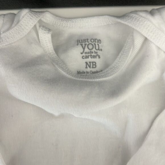 2 Carter’s onesies  - Picture 4 of 4